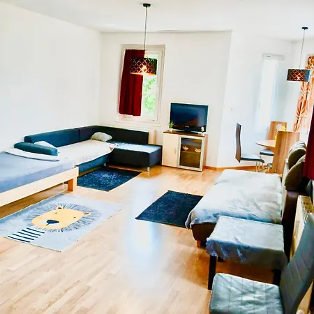 Apartment Anybody 2 *